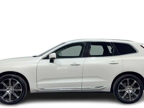 Used 2019 Volvo XC60 T5 Inscription w/ Protection Package AWD/4WD image 1