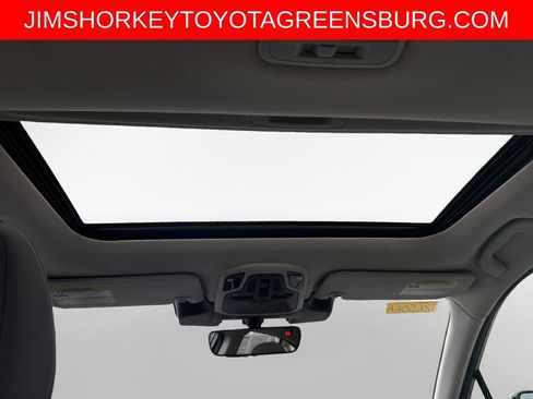 Used 2023 Subaru Legacy Premium image 23