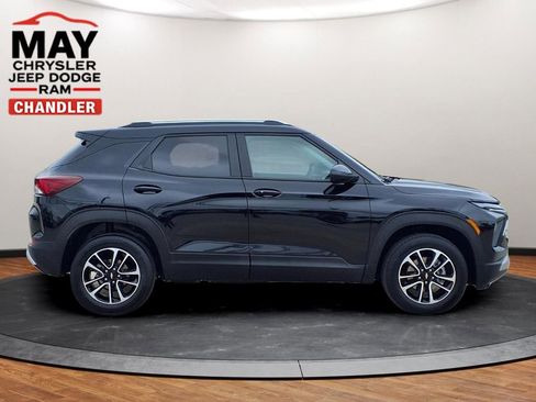 Used 2025 Chevrolet TrailBlazer LT AWD/4WD image 20