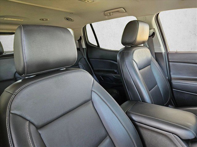 Used 2023 GMC Acadia SLT FWD image 18