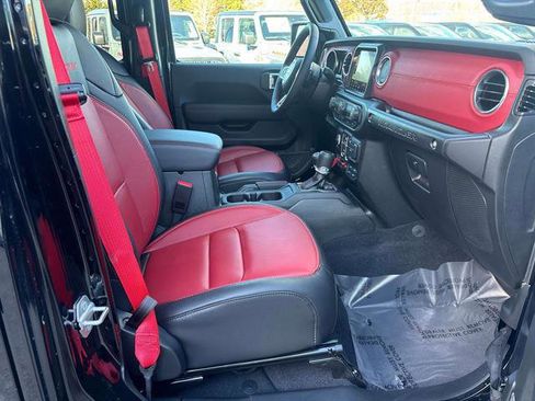 Certified 2023 Jeep Wrangler Unlimited Rubicon 4xe image 12