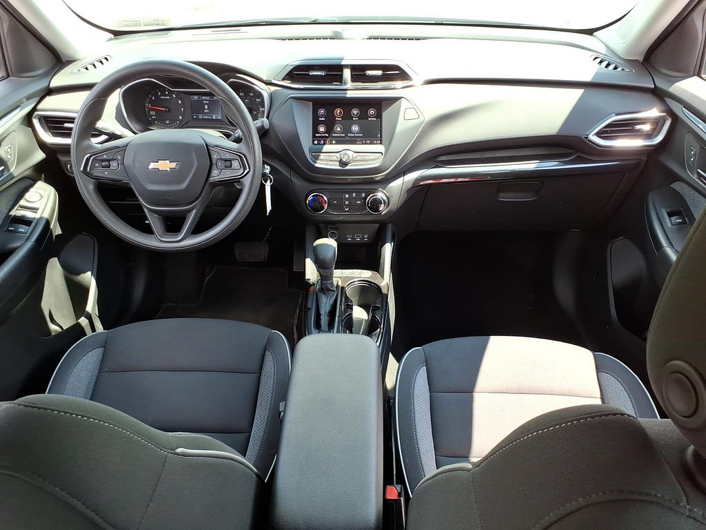 Used 2023 Chevrolet TrailBlazer LS AWD/4WD image 9