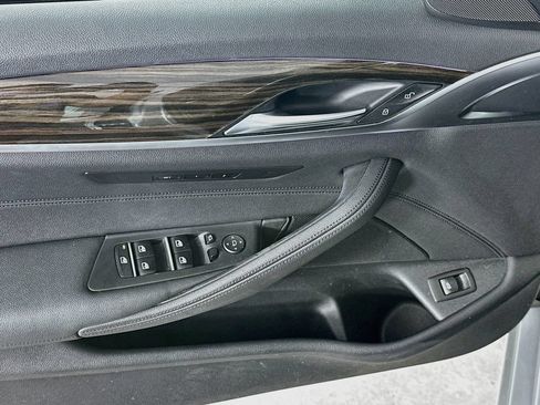 Used 2020 BMW 530i RWD image 25