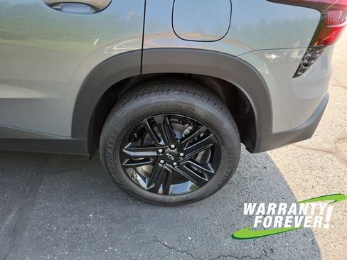 New 2026 Chevrolet Trax ACTIV w/ Sunroof Package FWD image 22