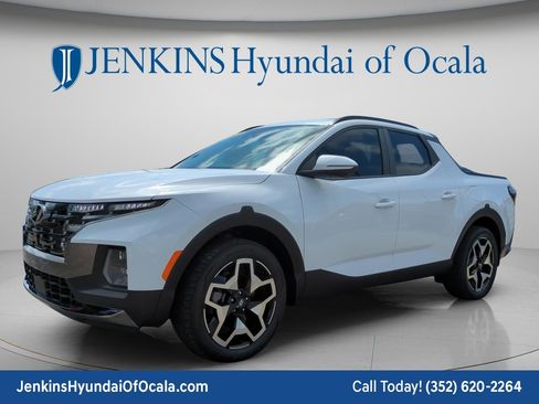 Certified 2022 Hyundai Santa Cruz Limited w/ Cargo Package AWD/4WD image 7