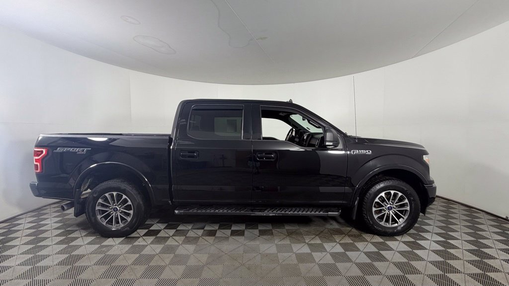 Used 2019 Ford F150 XLT w/ Equipment Group 302A Luxury AWD/4WD image 10