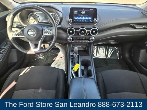Used 2024 Nissan Sentra SV image 15