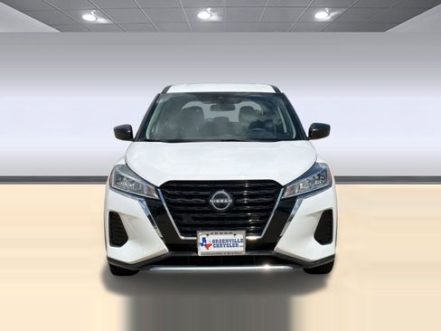 Used 2023 Nissan Kicks S FWD image 6