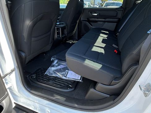 New 2026 RAM 1500 Express AWD/4WD image 20
