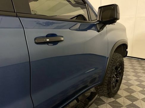 Used 2024 Chevrolet Silverado 1500 ZR2 w/ Technology Package AWD/4WD image 9