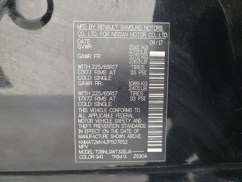 Used 2018 Nissan Rogue SV image 33