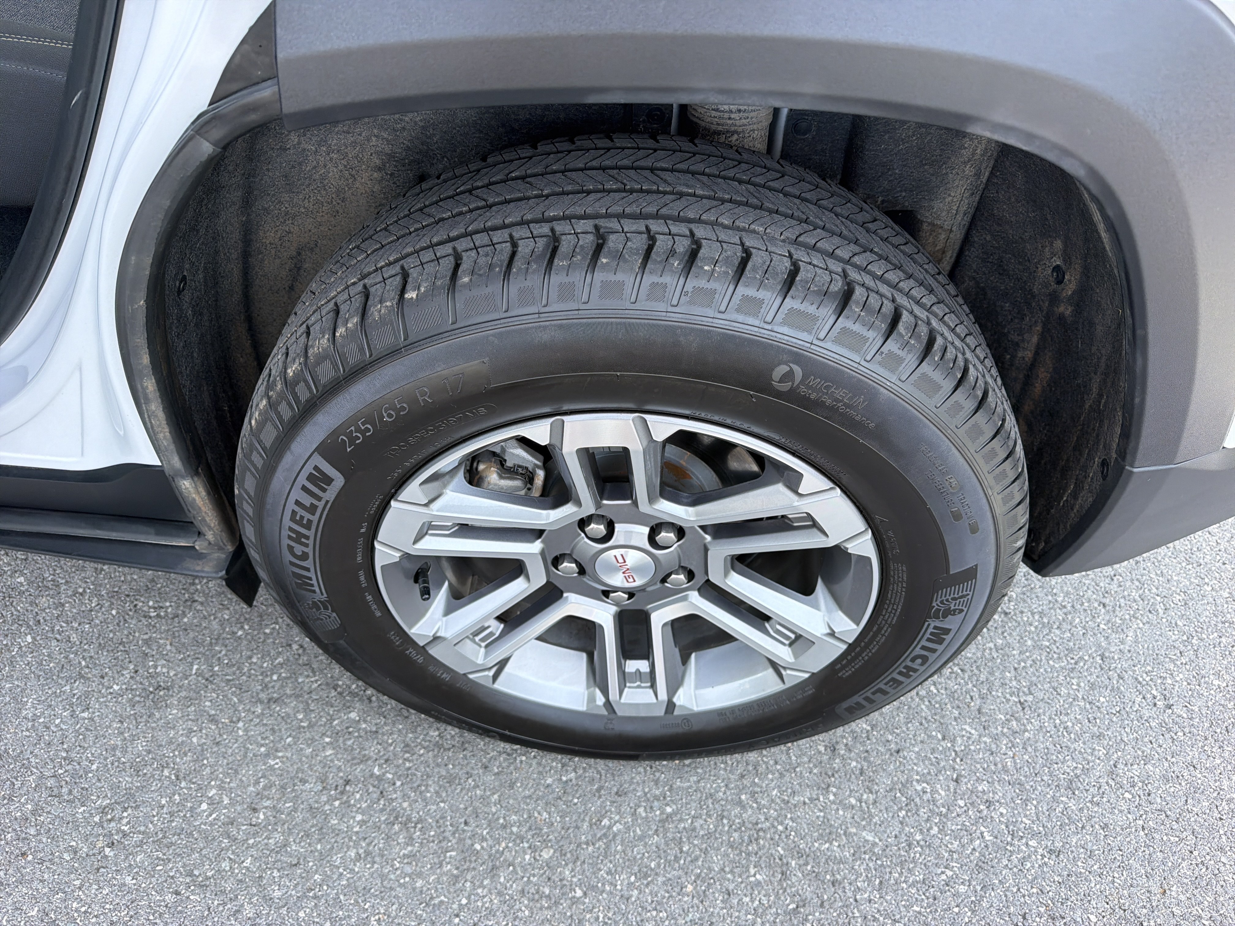 Used 2026 GMC Terrain Elevation AWD/4WD image 12