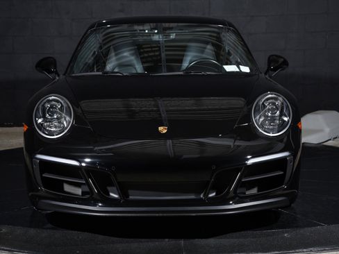 Used 2019 Porsche 911 Carrera GTS RWD image 10