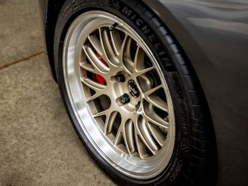 Used 2024 Nissan Z Performance w/ Floor Mat Package image 17