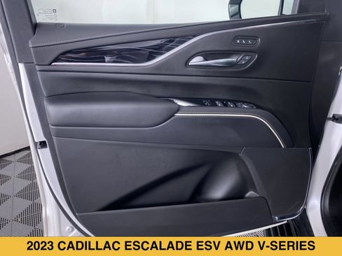 Certified 2023 Cadillac Escalade ESV V AWD/4WD image 13