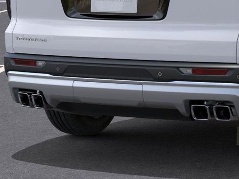 New 2026 Chevrolet Traverse LT w/ Driver Confidence Package image 38
