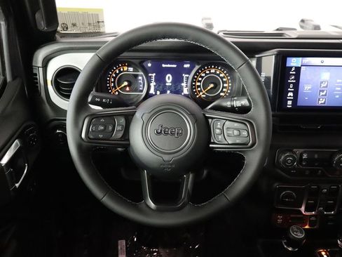 New 2026 Jeep Gladiator Willys AWD/4WD image 7