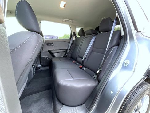 Used 2023 Nissan Rogue S AWD/4WD image 20