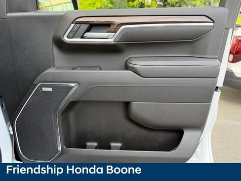 Used 2025 Chevrolet Silverado 1500 RST w/ Convenience Package II AWD/4WD image 50