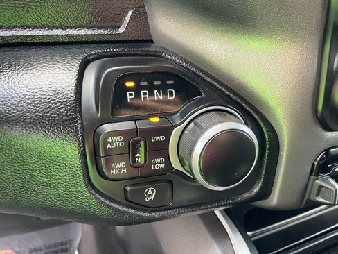 Used 2021 RAM 1500 Big Horn AWD/4WD image 23