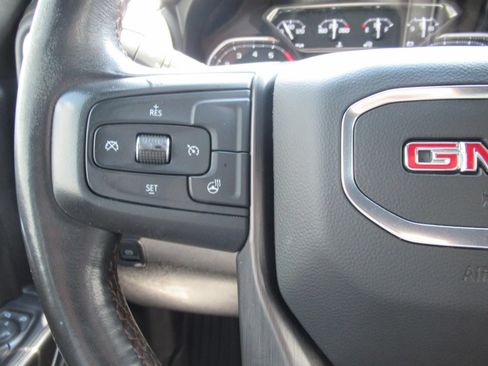 Used 2021 GMC Sierra 1500 AT4 w/ AT4 Preferred Package AWD/4WD image 25