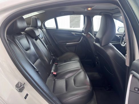 Used 2015 Volvo S60 T5 Premier FWD image 11