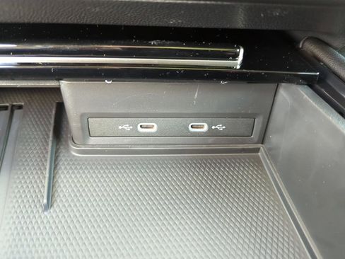 New 2026 Volkswagen Atlas SE image 31