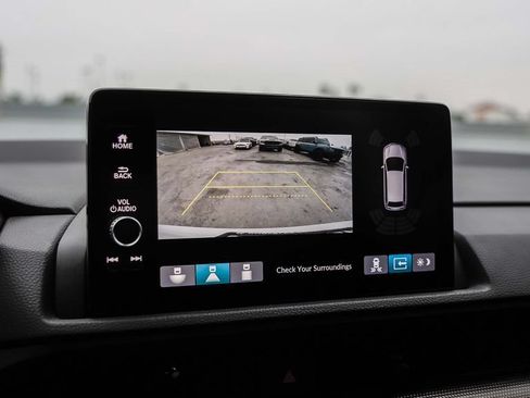 Used 2025 Honda CR-V Sport-L image 29