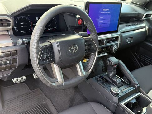 Used 2024 Toyota Tacoma TRD Sport w/ TRD Sport Upgrade Package RWD image 4
