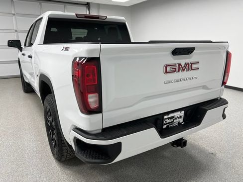 Used 2024 GMC Sierra 1500 Pro w/ Graphite Edition AWD/4WD image 7