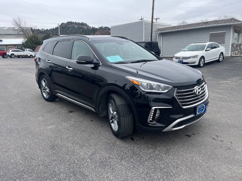 Used 2019 Hyundai Santa Fe XL image 8