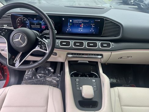 Certified 2025 Mercedes-Benz GLE 350 4MATIC w/ AMG Line Exterior image 31