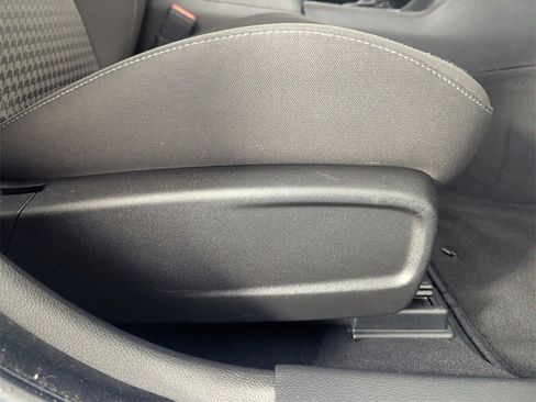 Used 2023 Dodge Charger R/T w/ Blacktop Package image 38