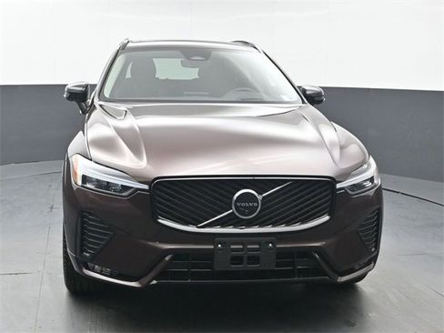 Used 2026 Volvo XC60 B5 Ultra w/ Protection Package Premier image 8