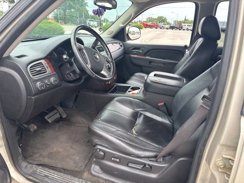 Used 2013 Chevrolet Tahoe LT AWD/4WD image 6