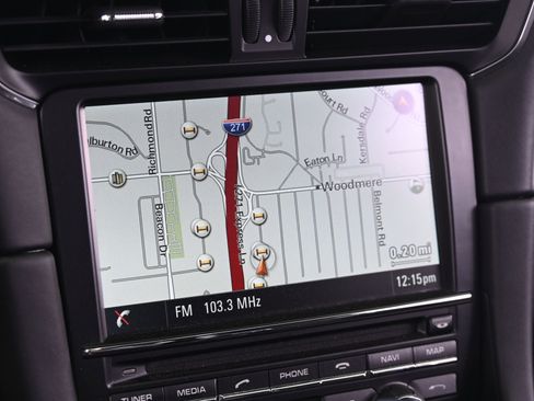 Used 2015 Porsche 911 Turbo image 29