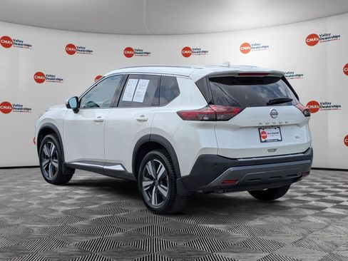 Used 2023 Nissan Rogue SL FWD image 7