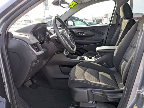 Used 2024 GMC Terrain SLE image 26