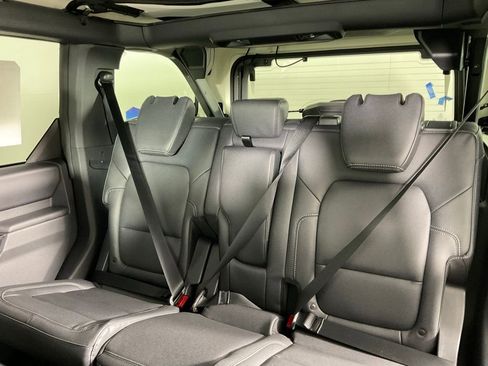 New 2026 Ford Bronco Badlands AWD/4WD image 16