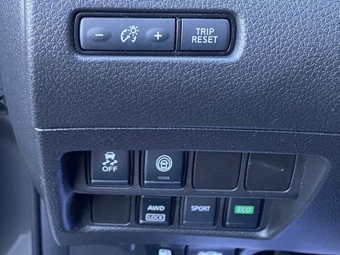 Certified 2021 Nissan Rogue Sport S image 25