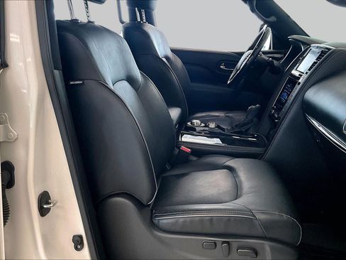 Used 2020 INFINITI QX80 Luxe w/ Edition 30 Package AWD/4WD image 8