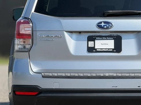 Used 2018 Subaru Forester 2.5i Premium AWD/4WD image 13
