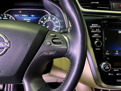 Used 2023 Nissan Murano SV AWD/4WD image 12