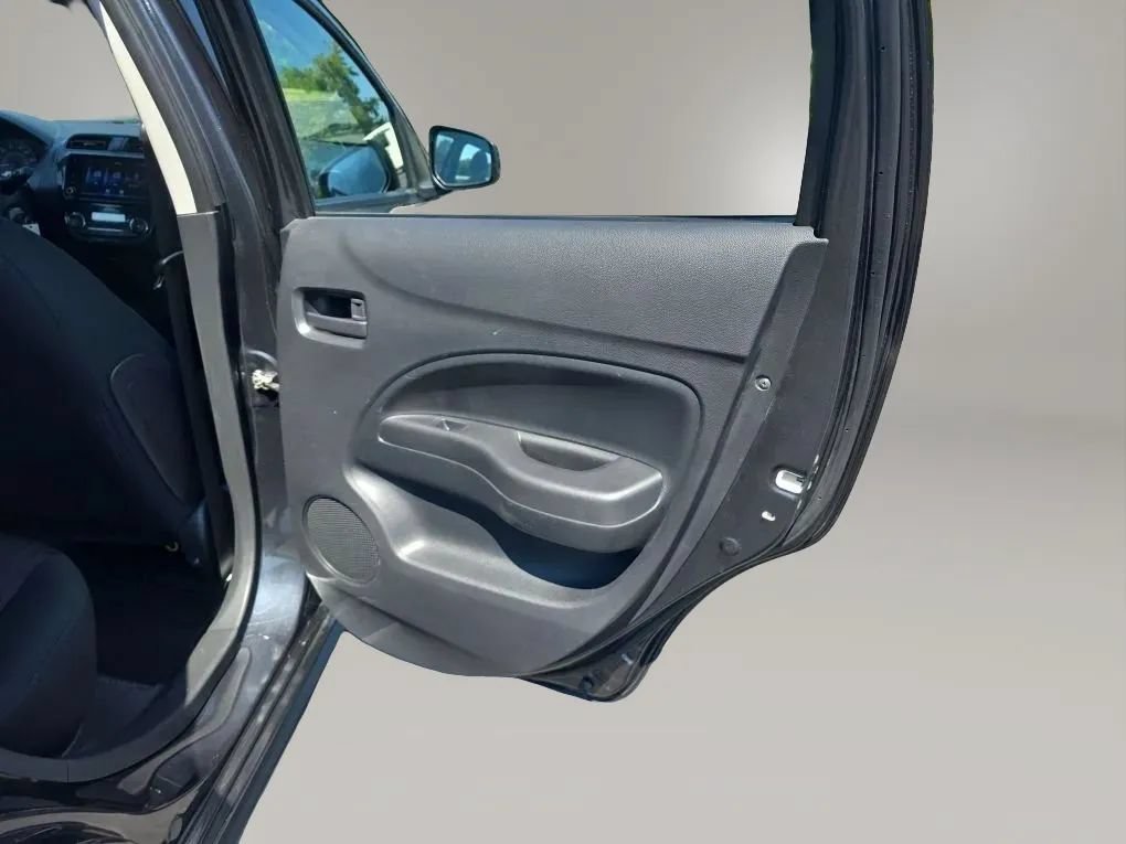 Used 2024 Mitsubishi Mirage ES FWD image 32