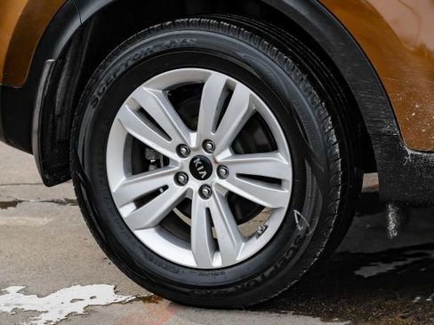 Used 2019 Kia Sportage LX FWD image 56