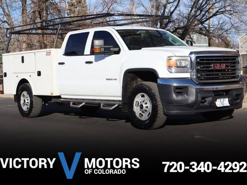Used 2015 GMC Sierra 2500 4x4 Crew Cab w/ Sierra Convenience Package image 1