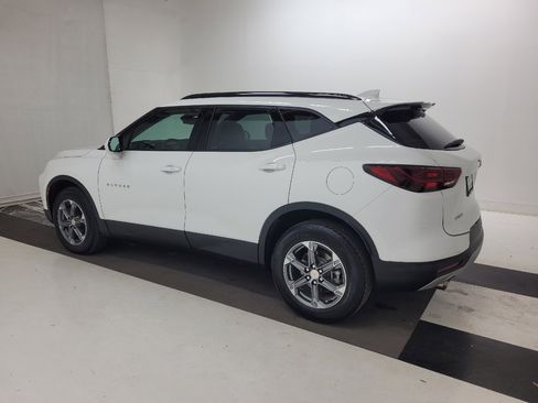 Used 2024 Chevrolet Blazer LT w/ Convenience Package image 3