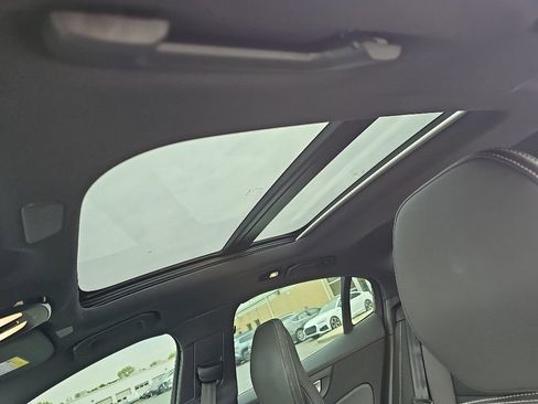 Used 2024 Volvo S60 B5 Plus FWD image 11