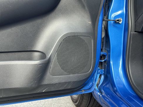 Used 2021 Nissan Versa SV image 19