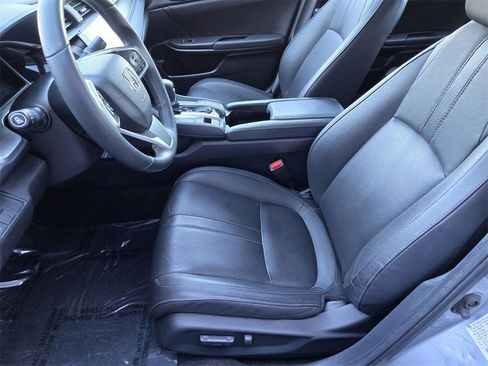 Used 2017 Honda Civic Touring image 23